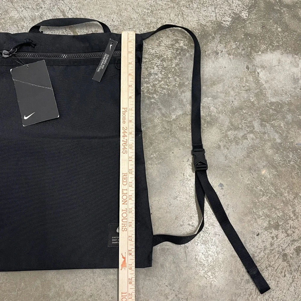 Nike Black 900 Denier Durable Drawstring Backpack Bag BA6146-010 NEW